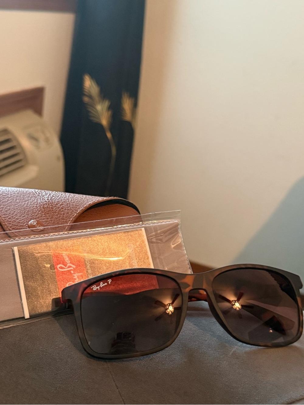 NEW Ray-Ban Unisex RB4181 Non-Polarized Sunglasses - Picture 4 of 17